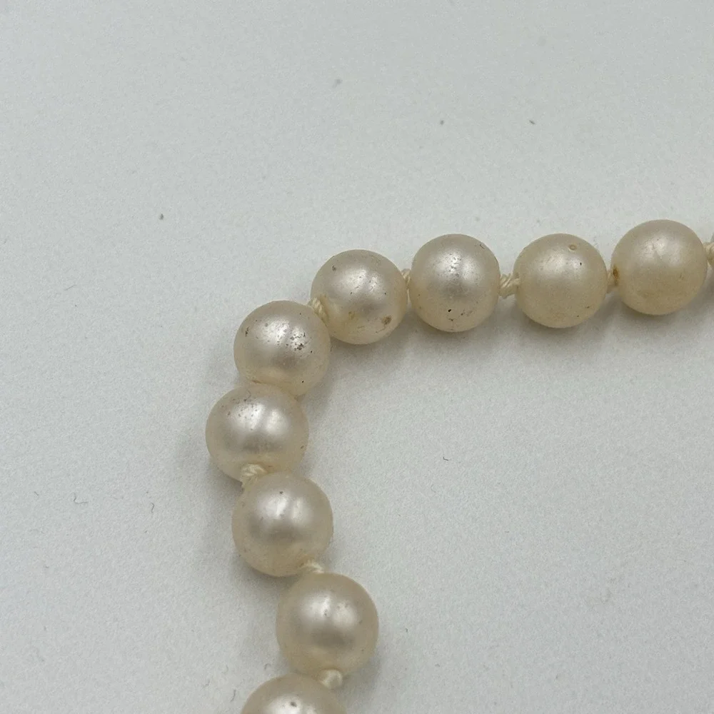Vintage Cultured Pearl Necklace 18